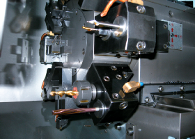 CNC-Drehmaschine Revolver